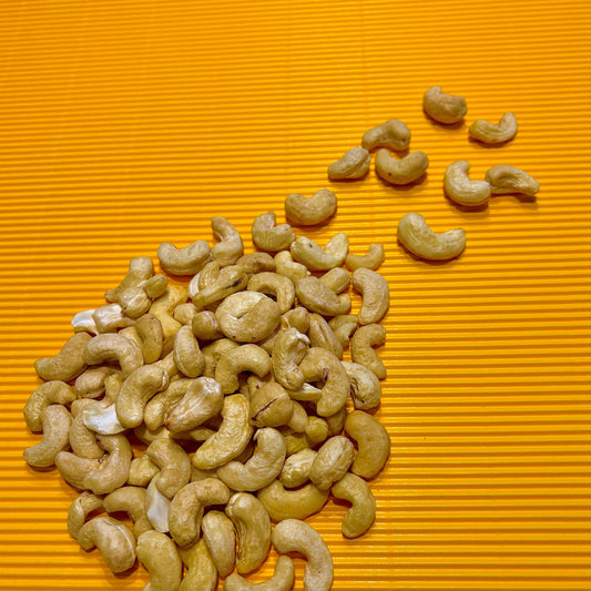 weiter geht's mit: den Cashewkernen