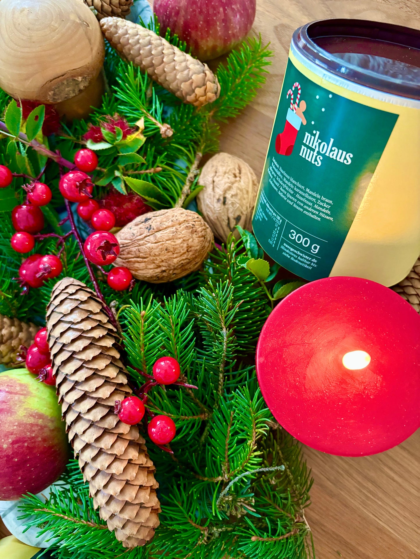 nikolaus nuts
